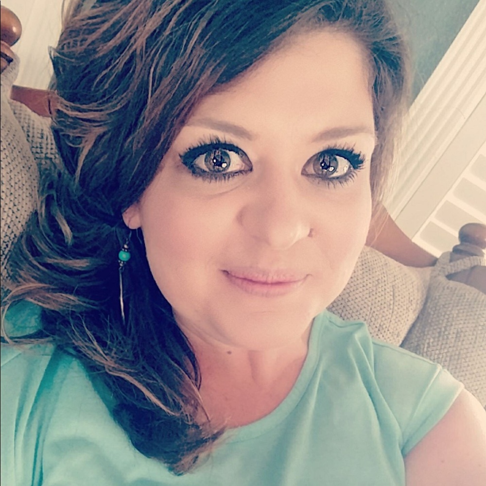 Meet your Posher, Amy